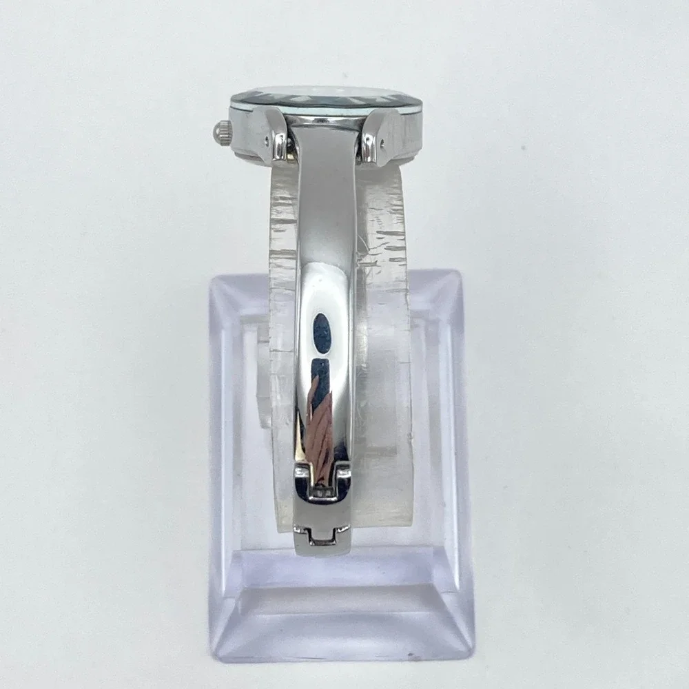 Armitron Diamond Women's Watch Silver Tone 23mm Black Faceted New Battery 6.25